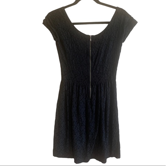 Banana Republic Black Lace Dress - Picture 3 of 4